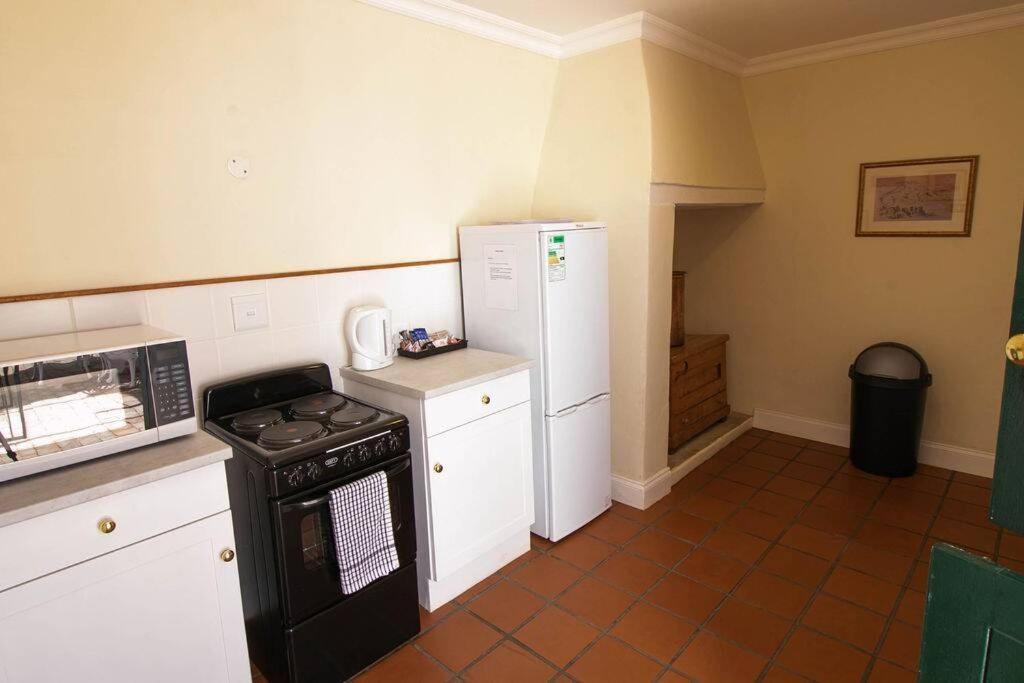 De Kothuize 7 Apartment Graaff-Reinet Exterior foto